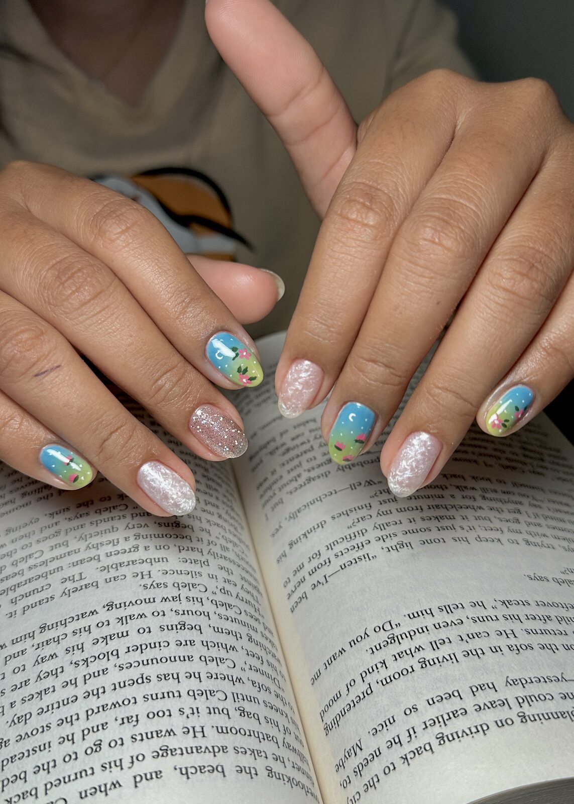 Tiffany blue chrome short manicure